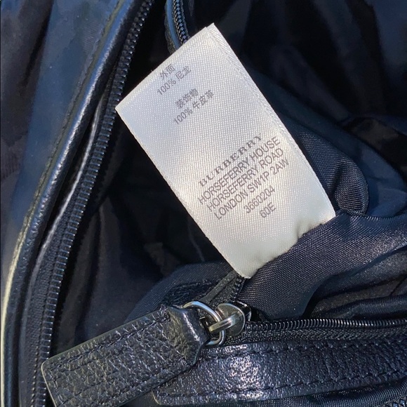Authentic Burberry bag - Picture 14 of 16